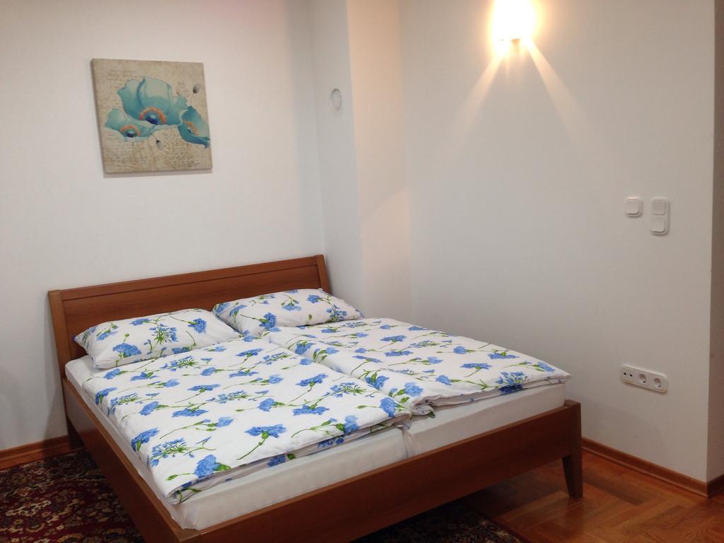 Guest House Seperic Ястребарско Стая снимка