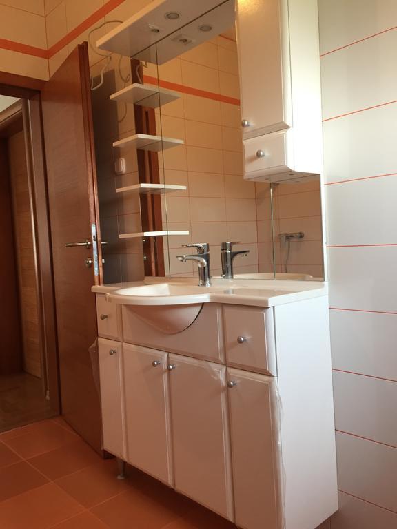Guest House Seperic Ястребарско Екстериор снимка